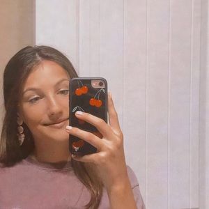 Meet your Posher, Reese